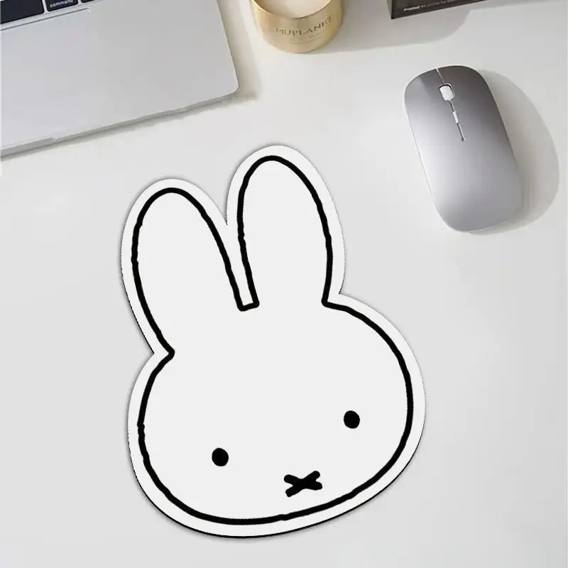 Kawaii Miffy Rabbit Shaped Mou - Stationery Office 评论和价格